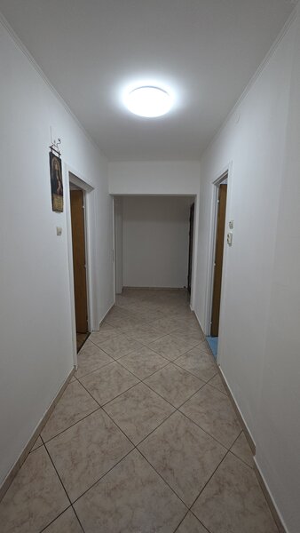 Colentina Rau, Radovanu, semistradal, centrala termica proprie