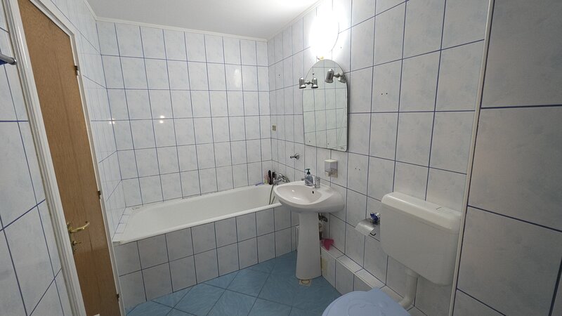 Colentina Rau, Radovanu, semistradal, centrala termica proprie